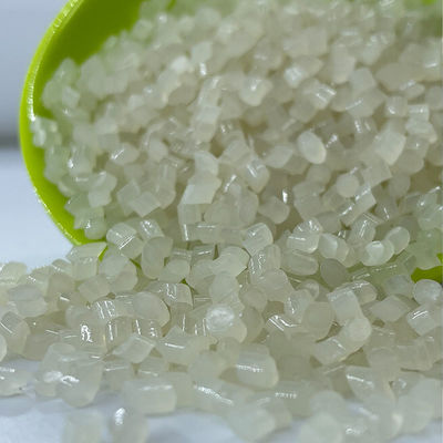 TPU przezroczysty o twardości 75 Shore A do formowania wytłaczanego, bezpieczny w użyciu, dobra odporność na olej i dobra odporność na ciepło