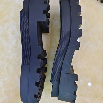 60 65 Płyty piankowe z poliuretanu termoplastycznego