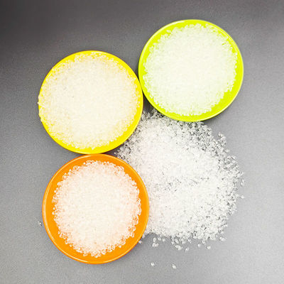 Wysoka przezroczystość, szybkie formowanie, dobra sprężystość, doskonała wytrzymałość, przyjazne dla środowiska cząstki TPU do formowania wtryskowego lub wytłaczania, odpowiednie do zabawek dla zwierząt, skakanek, przewodów