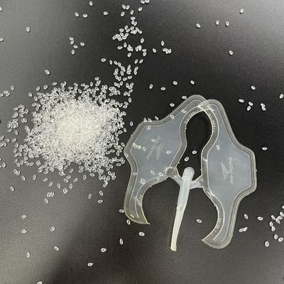 Przejrzysty, nierozpuszczalny w wodzie