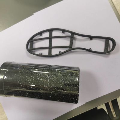 Czarny, elastyczny, przewodzący TPU Materiał Doskonała odporność chemiczna surowiec do obuwia