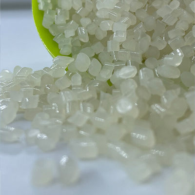 Przewodzący TPU   60±2D Twardość, wysoka rezystywność powierzchniowa dla inteligentnych urządzeń do noszenia