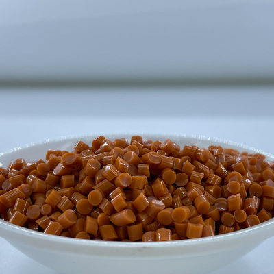 Przewodzący TPU może być produkowany w różnych kolorach i twardościach o wysokiej jakości i niskiej cenie.