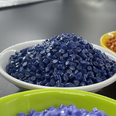 Granulki poliuretanowe z pianki TPU mogą być modyfikowane i dostosowywane