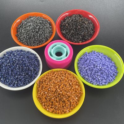 Wysokiej wydajności cząstki TPU można mieszać w różnych kolorach